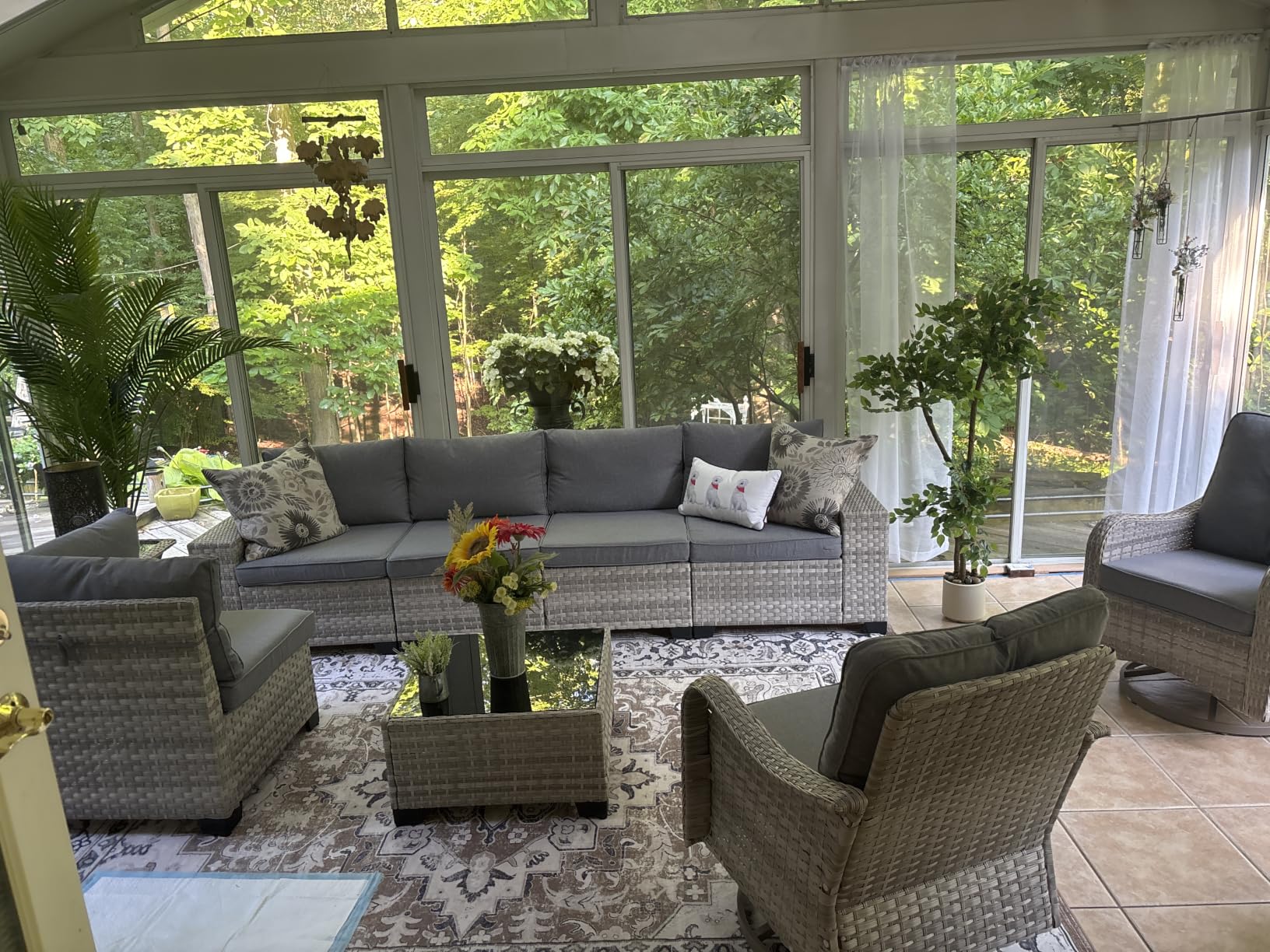 Kathy's wicker patio set